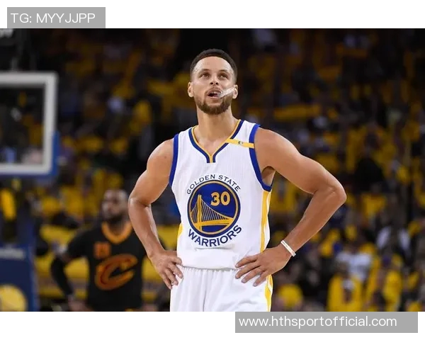 JR史密斯盛赞库里为历史最佳控卫退役后或成NBA前五球员