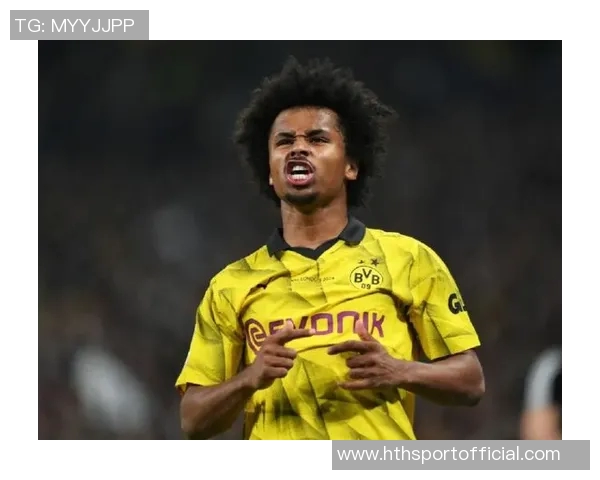 阿德耶米因不满换下遭多特处罚或将在明夏寻求转会离队