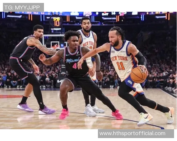 热火客场挑战尼克斯维金斯与戴维恩米切尔均可参赛助力球队