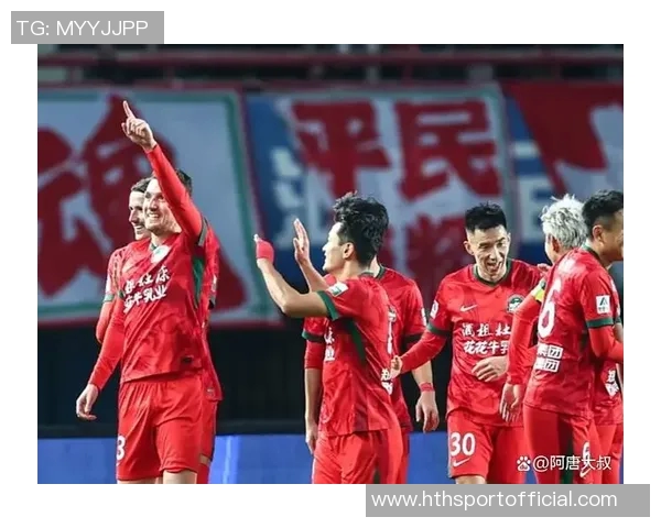 2025赛季海港队守门双雄携手书写辉煌传奇之路